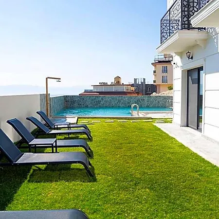 Nova Butik Cesme 4*