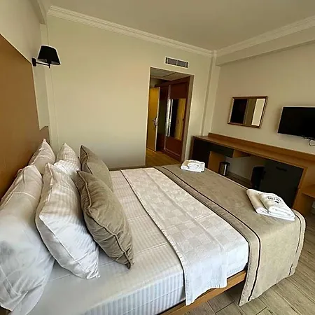 Nova Butik Cesme